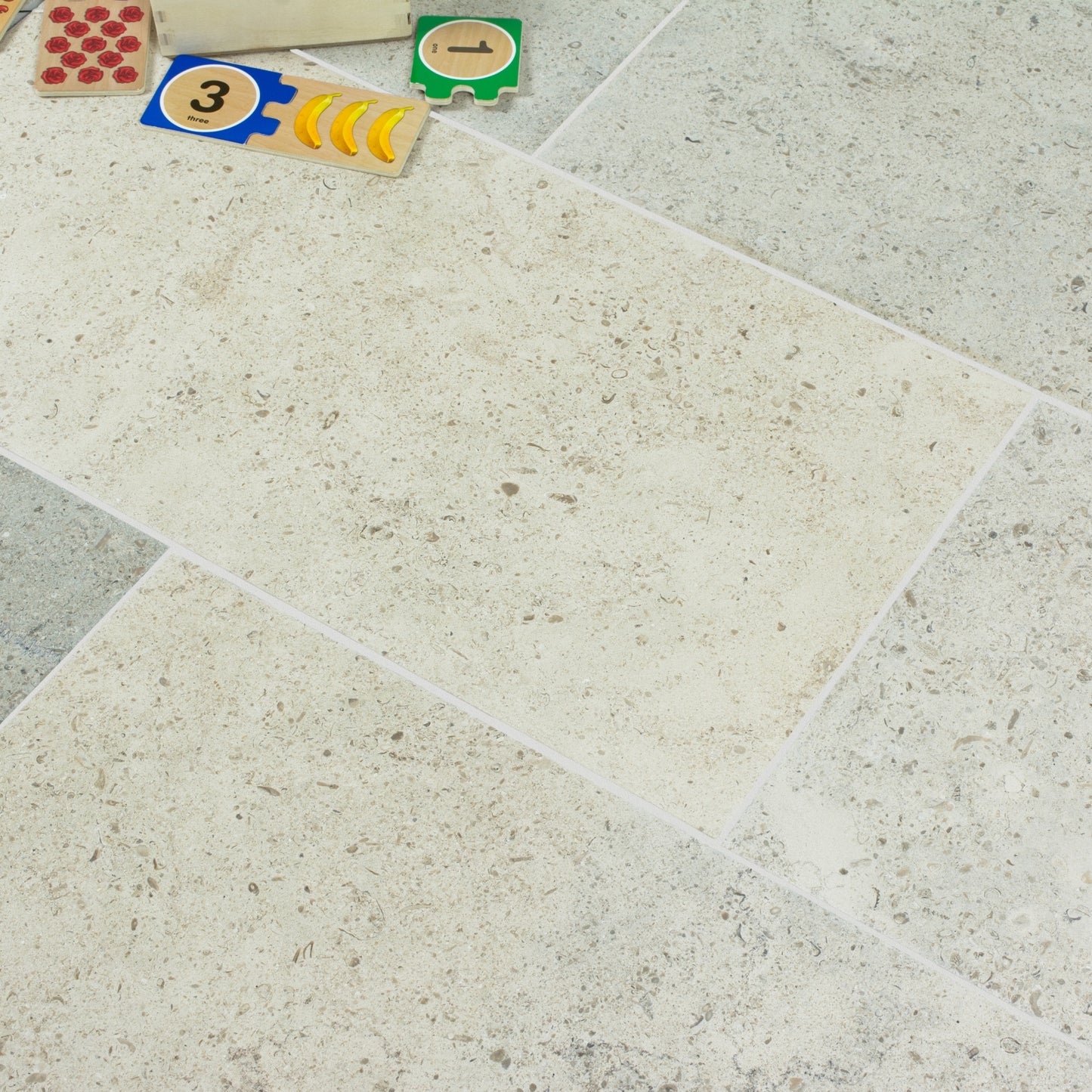 Moleanos Blue - Mix Brushed Limestone (m2)